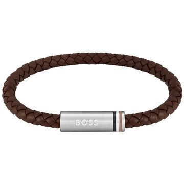 Ανδρικό βραχιόλι Boss 1580623 δερμάτινο σε καφέ χρώμα με πλεκτό σχέδιο και ατσάλινο κούμπωμα σε ασημί χρώμα.